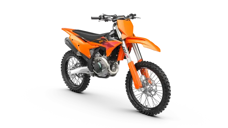 737594_MY27 KTM 450 SX-F-right-front-view_Studio_STUDIO